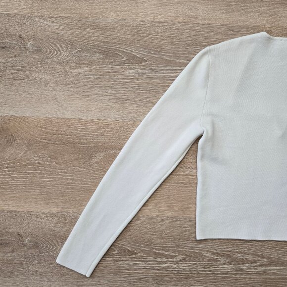 Abercrombie & Fitch Sweetheart Slim Semi Cropped Sweater White Size Small - Picture 12 of 16